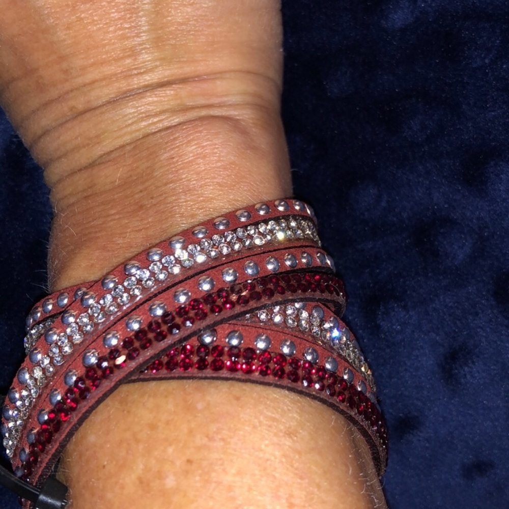 🌹Red & silver 4 strand leather wrap bracelet NEW